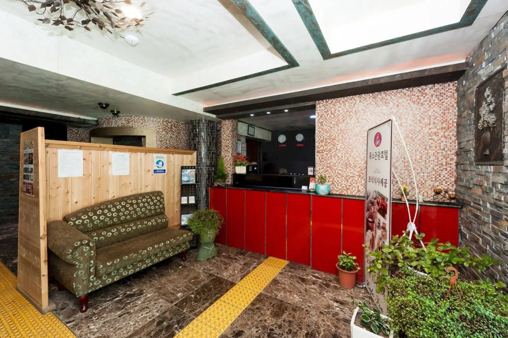 Hotel photo 2