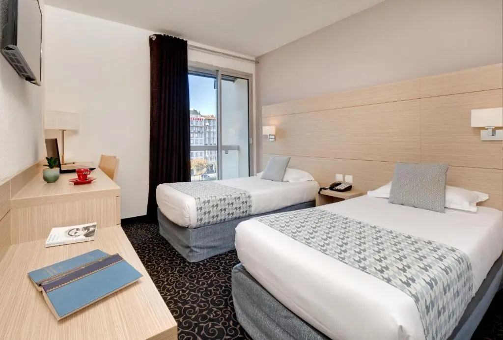 Hotel Mediterranee - Chambres