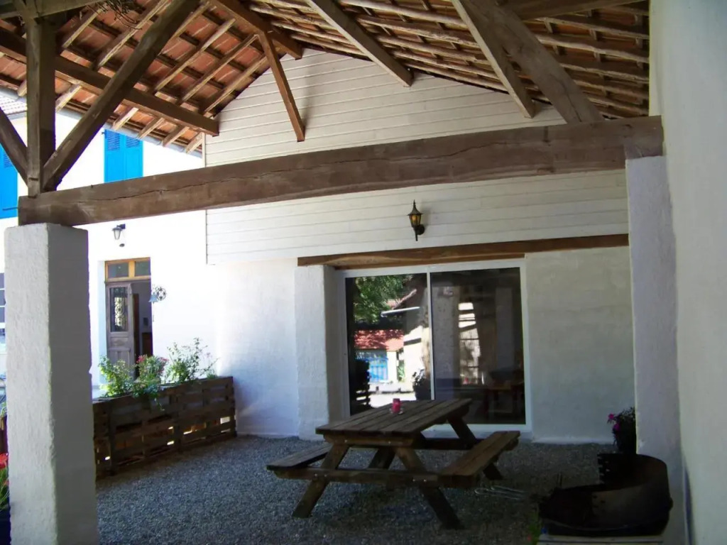 Gîte, jacuzzi & vin au grenier de Madiran - фото 7