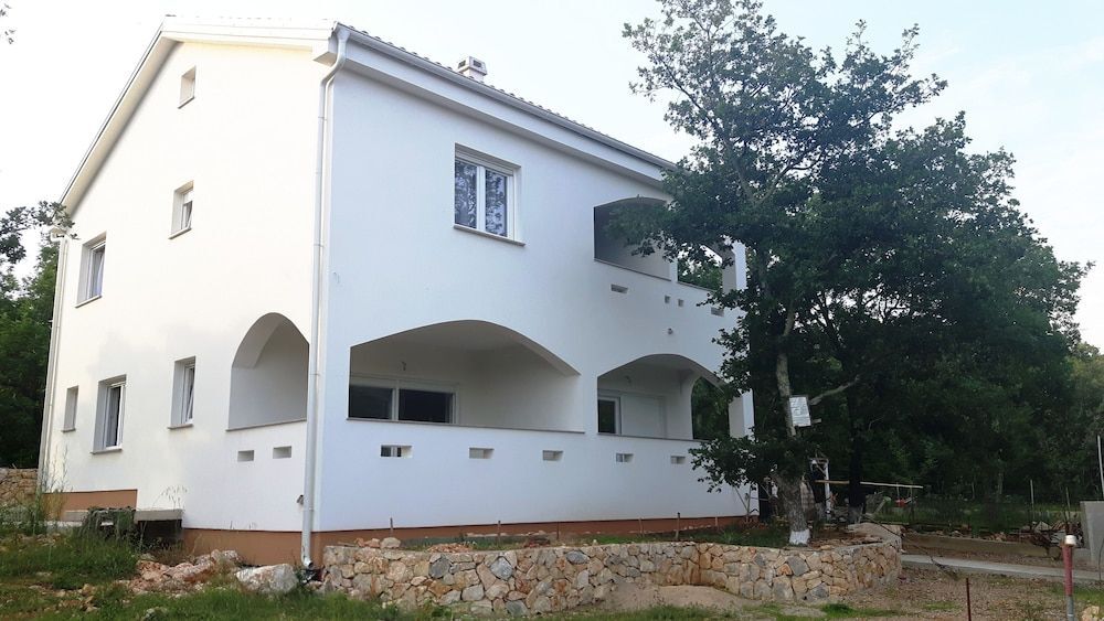 Image 13