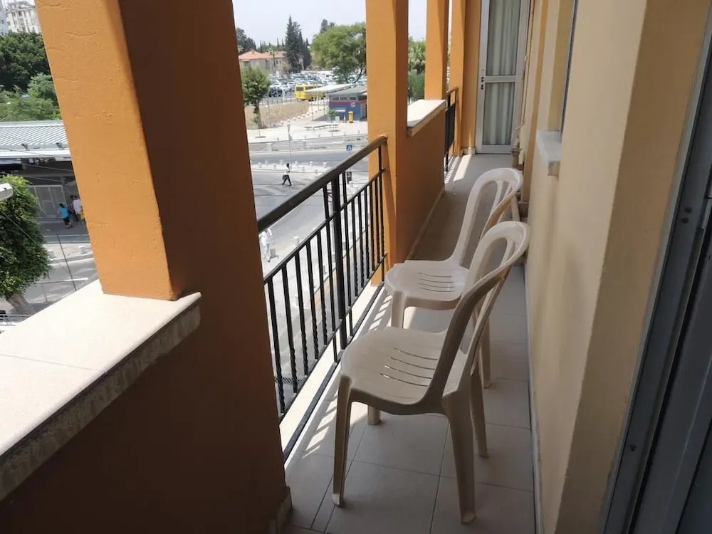 Standard Double room with balcony (twin beds)