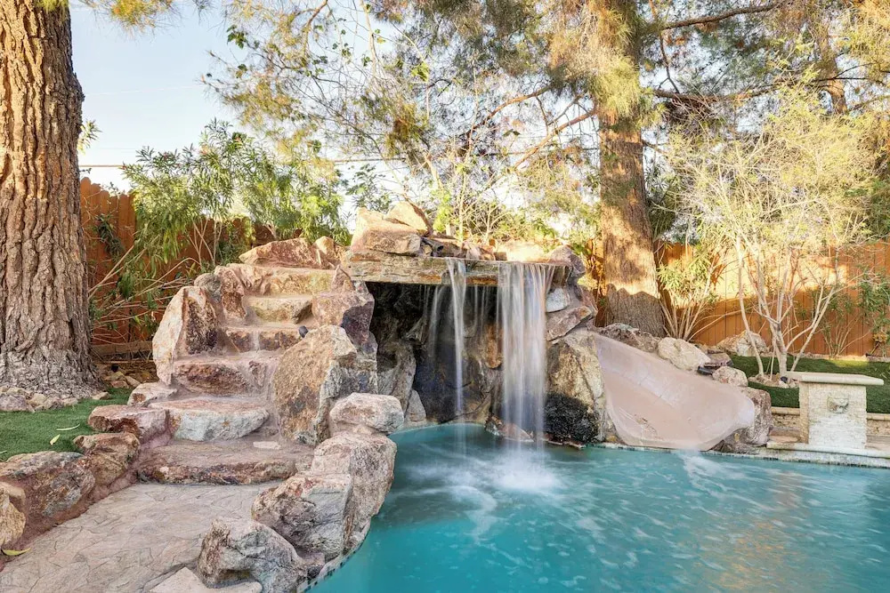1-acre Las Vegas Getaway: Pool, Spa & Tennis Court