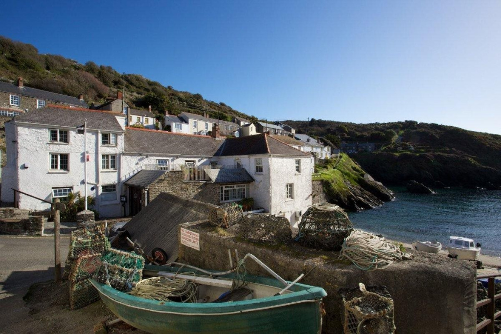 Beach & Waterfront