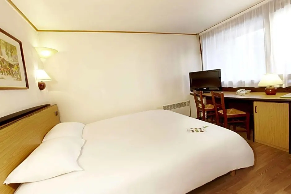 Campanile Moulins - Avermes - Chambres