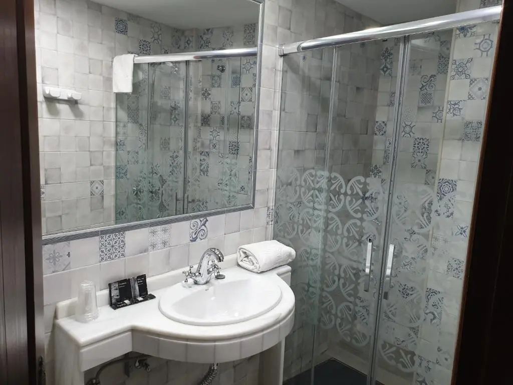 Standard Double room (twin beds)