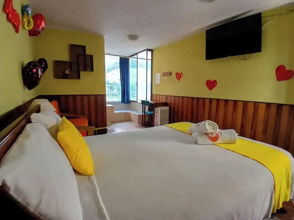 Hotel photo 12