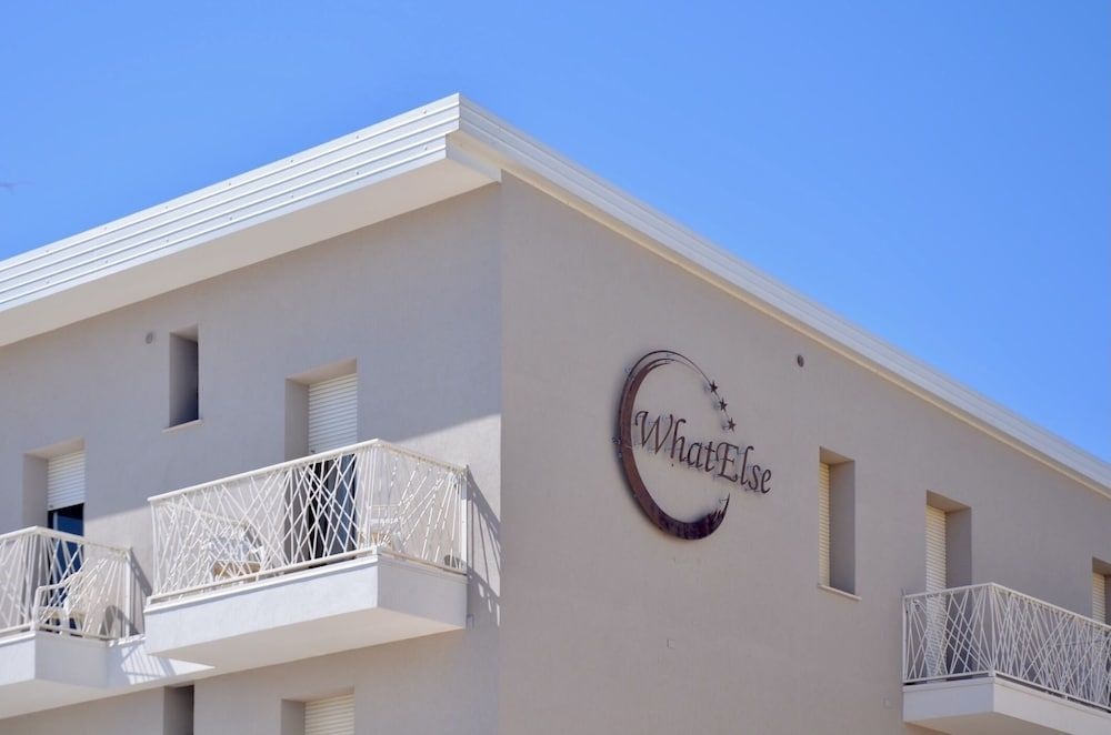 Hotel What Else