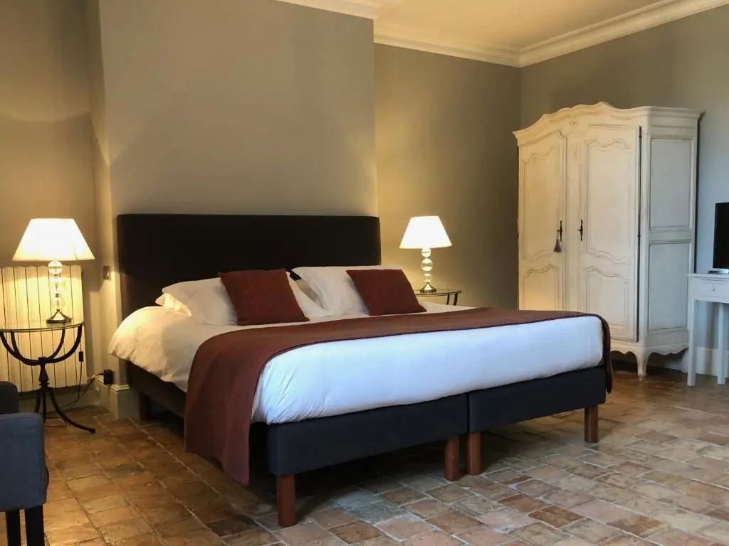 Standard Double room with garden view (full double bed)