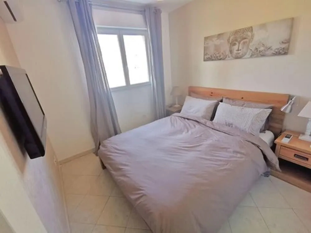 2P au pied des plages,Piscine,Wifi,Clim