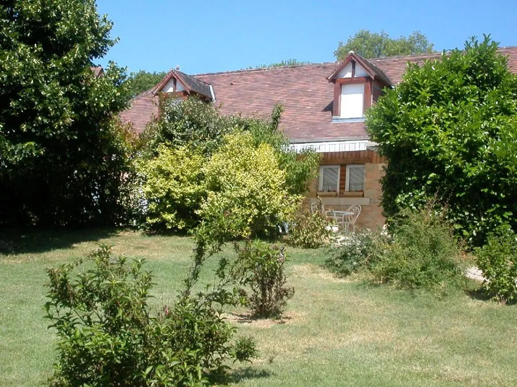 2 Bedrooms Cottage