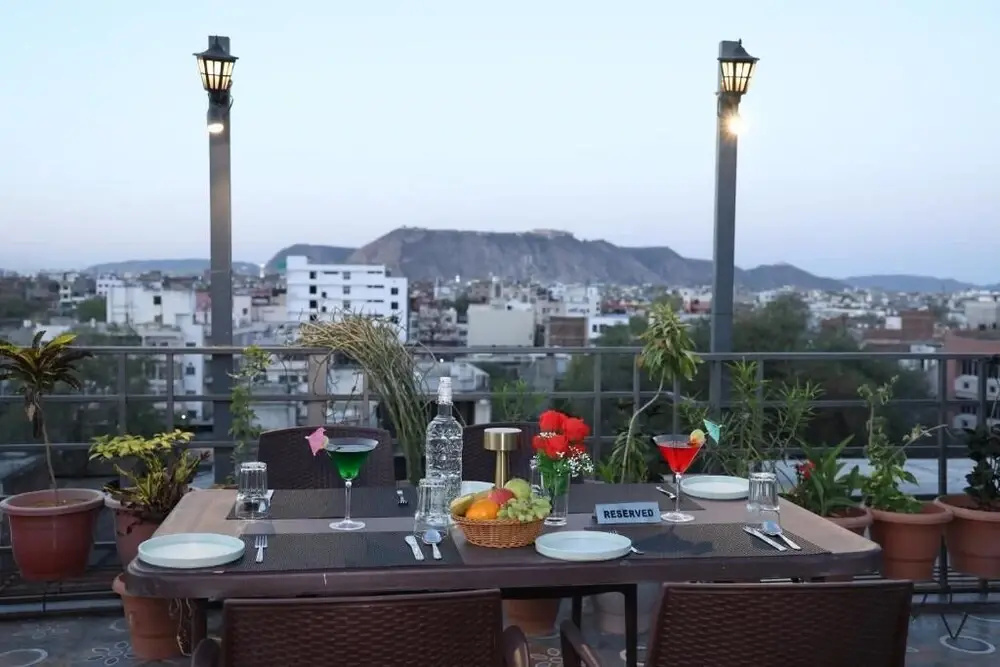 Hotel City View Inn