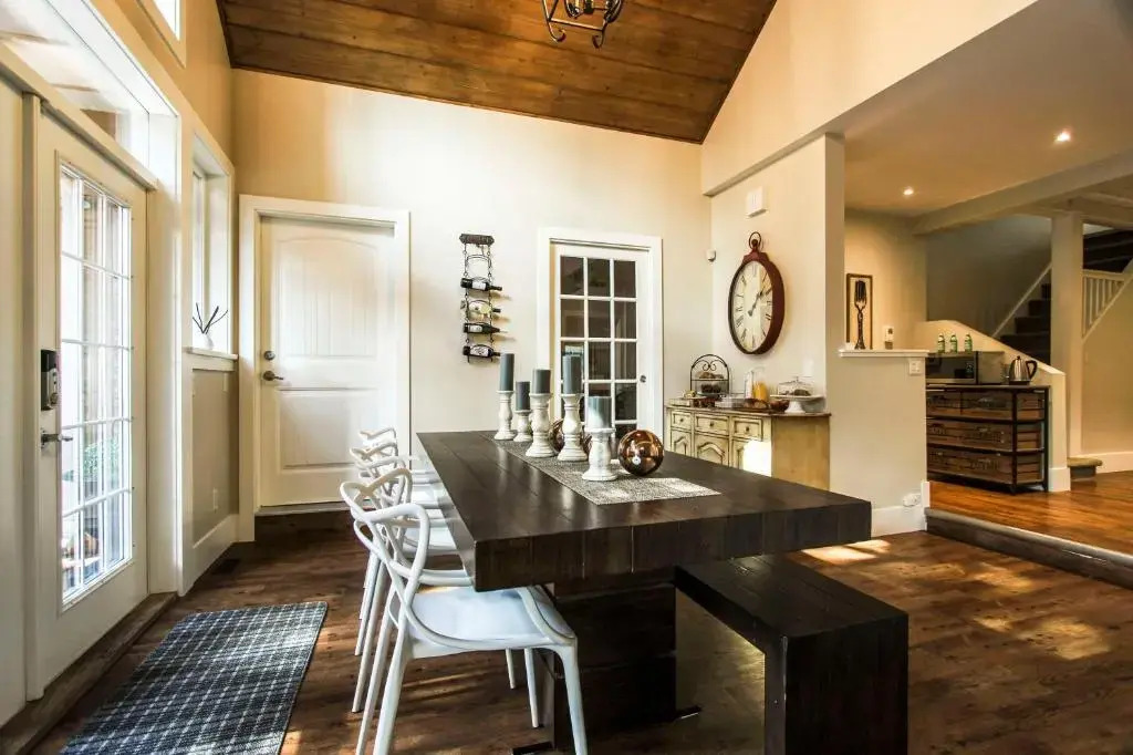 Kelowna Bed and Breakfast - фото 16