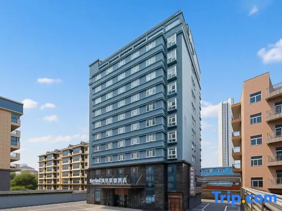 Kyriad Marvelous Hotel (Wuhan University of Technology Street Entrance Branch) in Wuhan