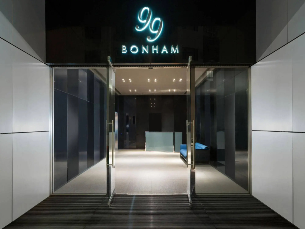 99 Bonham - Général