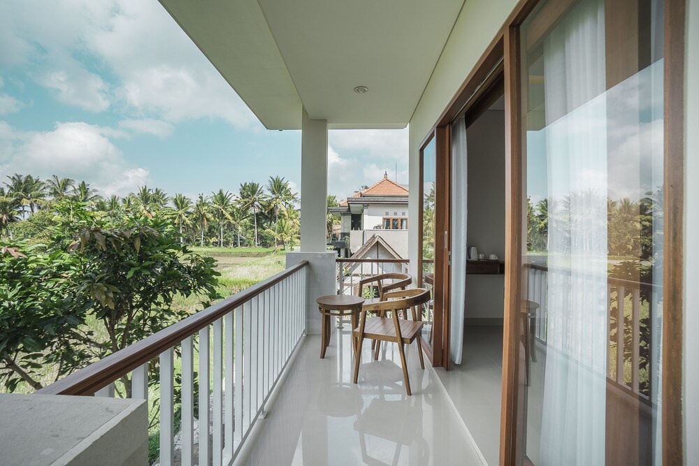 Отель Putih DCarik Ubud в Убуде