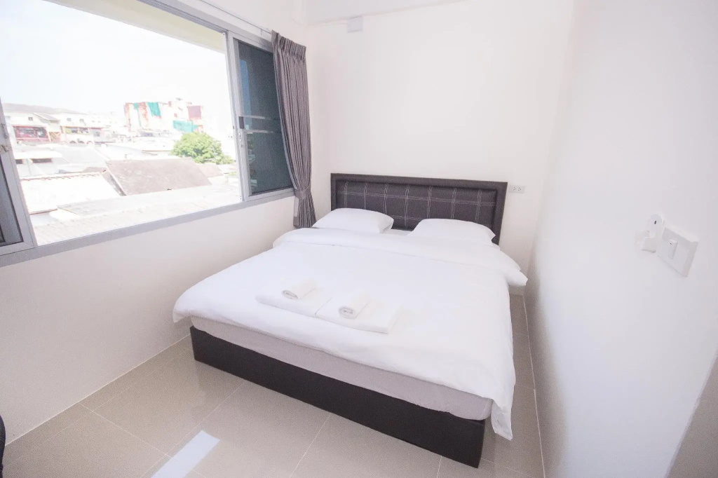 Отель Nina Guesthouse в Бангкоке
