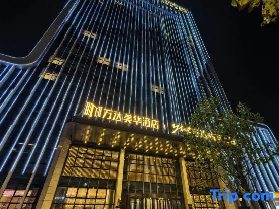 Wanda Moments Hotel, Aksu Airport