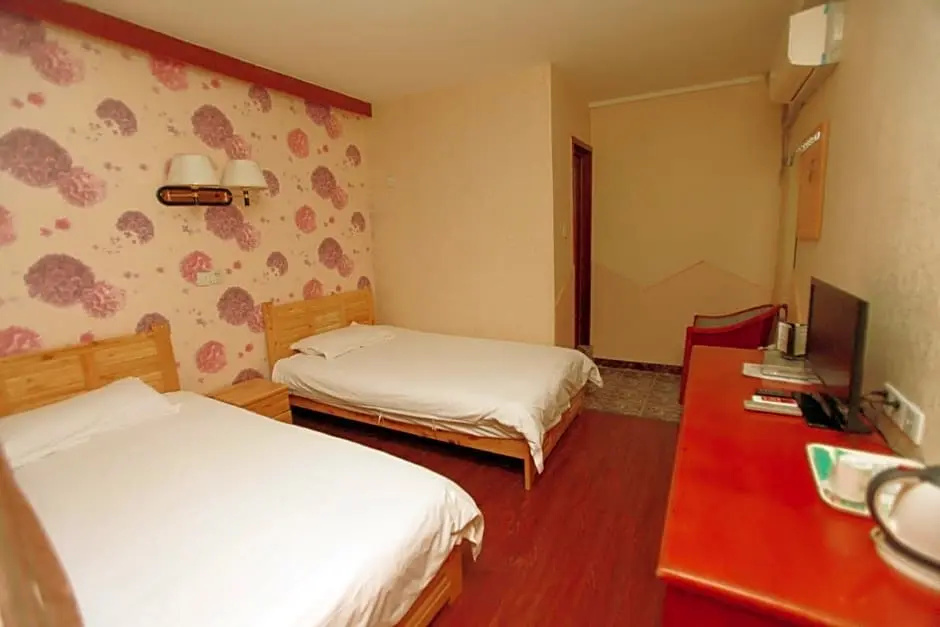 Standard Double room (2 twin beds)