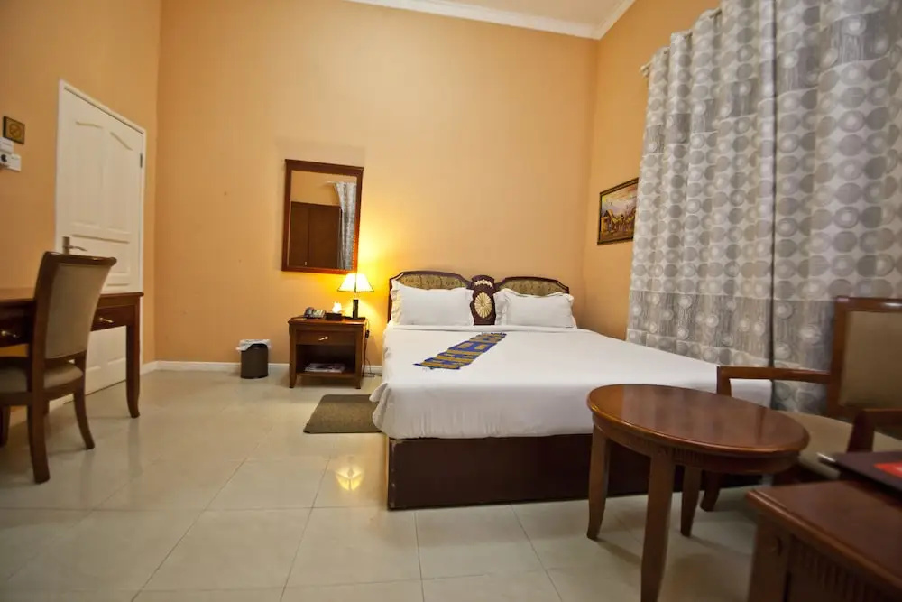 Standard Double room with balcony (full double bed)