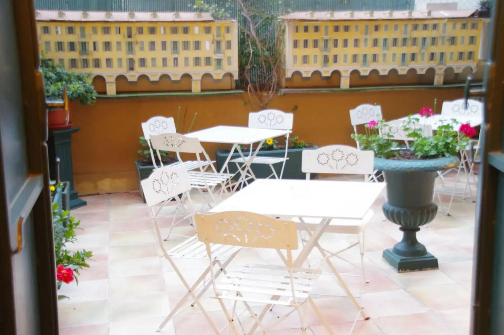 Hotel photo 8