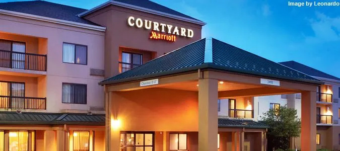 Courtyard Cleveland Airport North