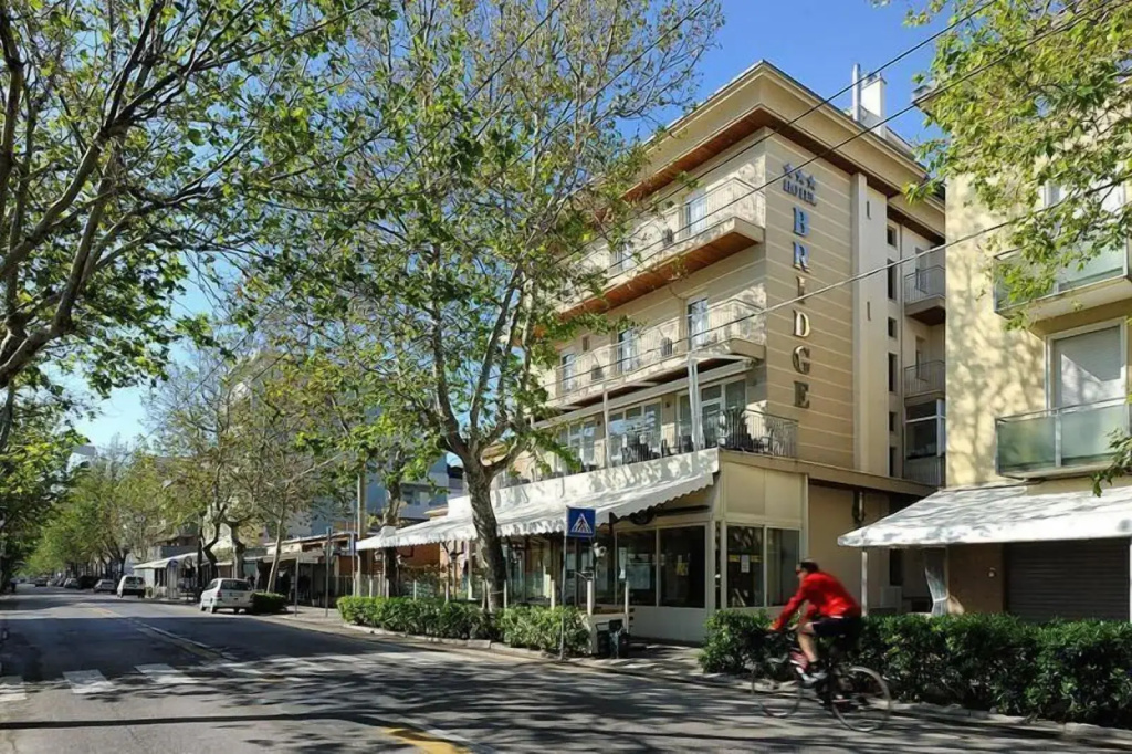Hotel photo 20