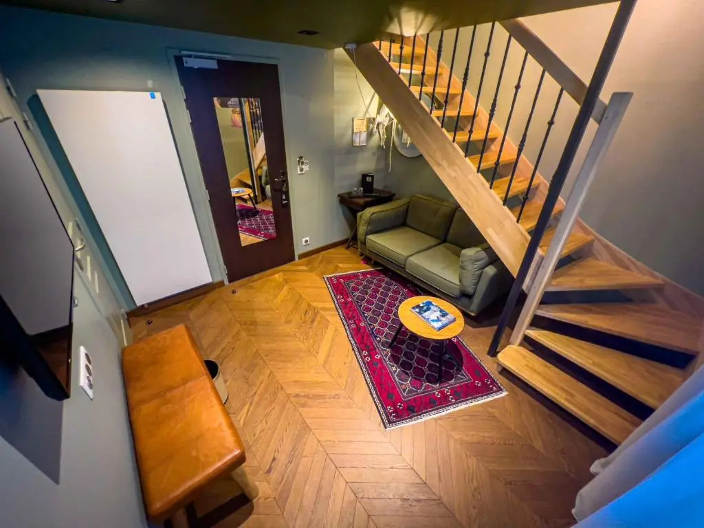 Deluxe Double room (full double bed)