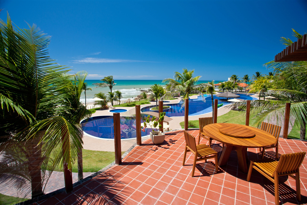 Beach & Waterfront