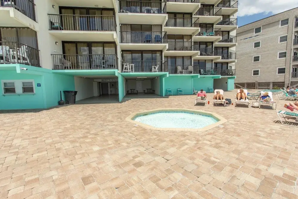 Royal Garden Resort 415 2 Bedroom Condo by RedAwning
