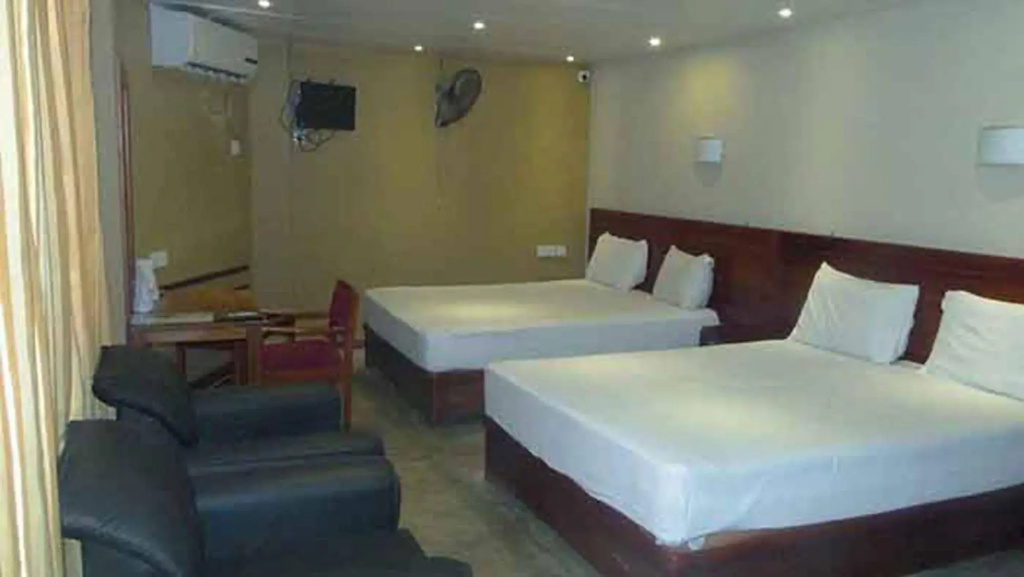 Hotel photo 2