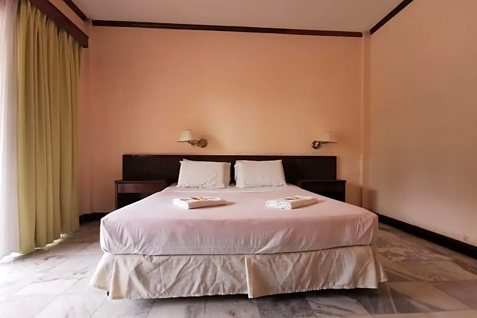 Borneo Paradise Beach Hotel - Chambres