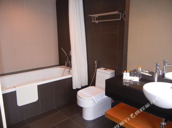 C'Haya Hotel