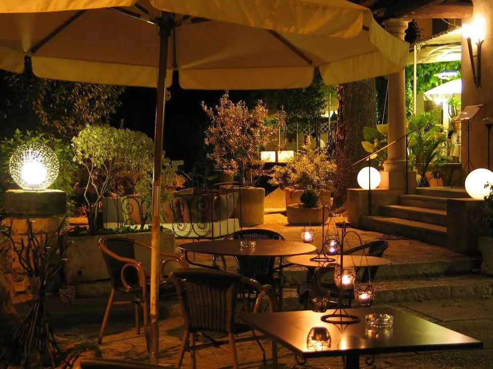 Hôtel Restaurant Le Manoir - Général