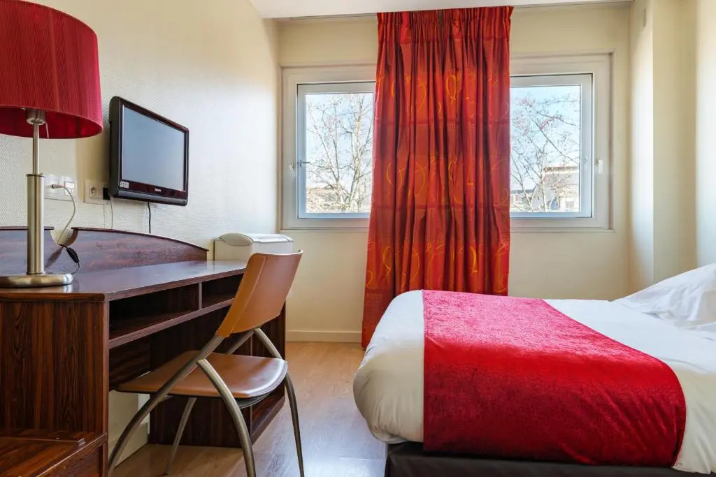 Standard Double room (full double bed)