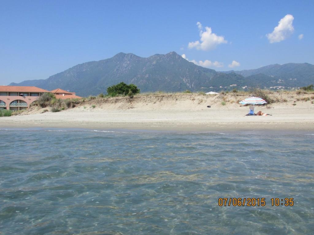 Beach & Waterfront