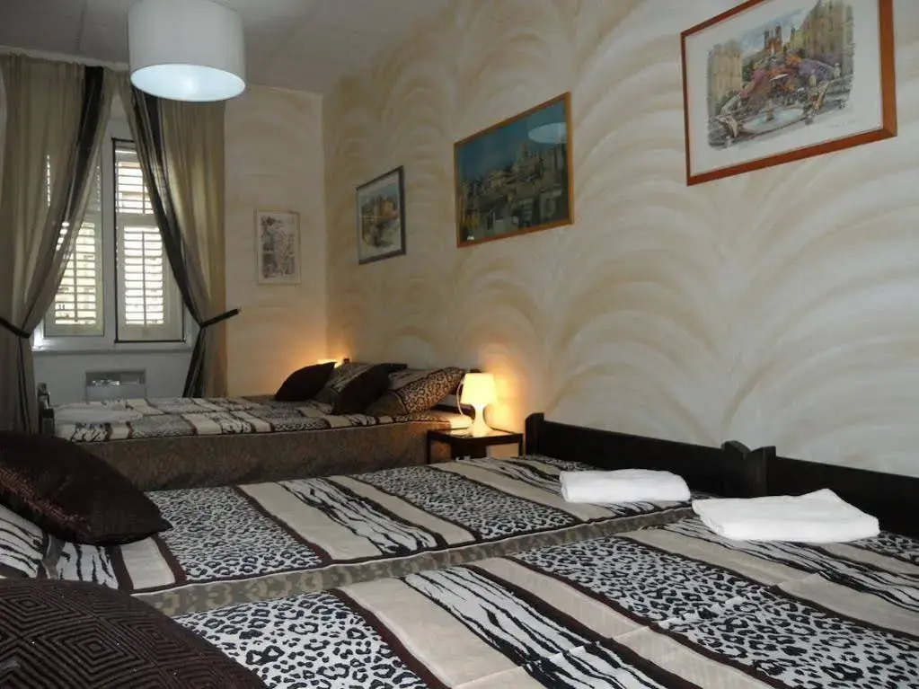 Hostel Carnevale by null