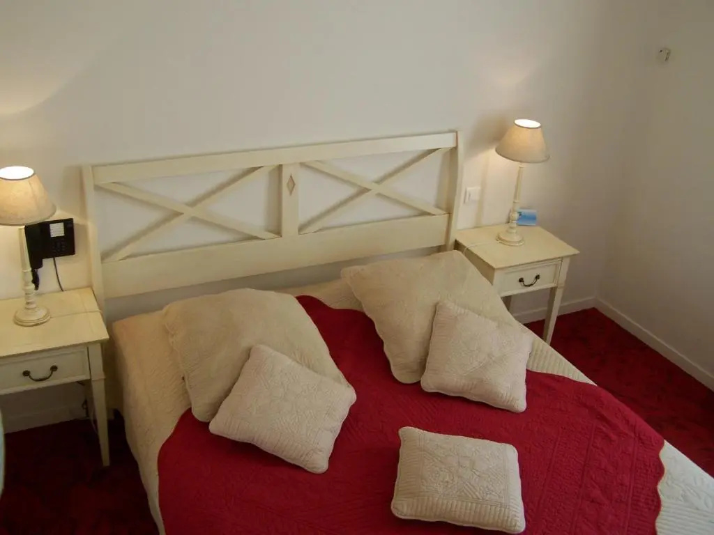 Brit Hotel Du Perche - Chambres