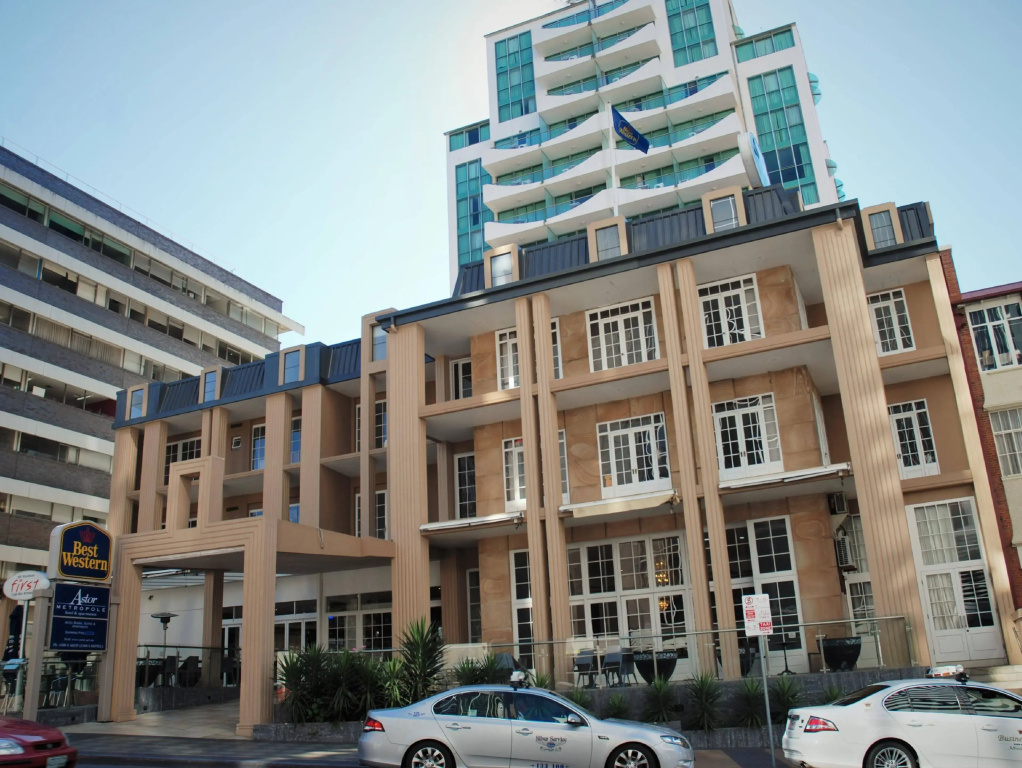 Astor Metropole Hotel