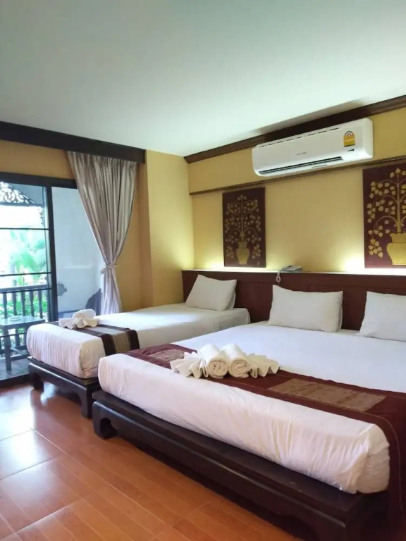 Deluxe Family room