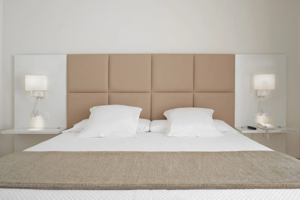 Hotel Pirineo Figueres by Pierre and Vacances - Chambres