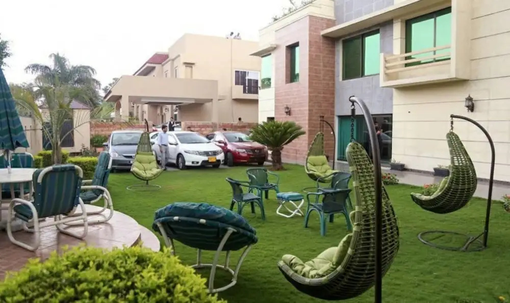 Harvey's Guest House