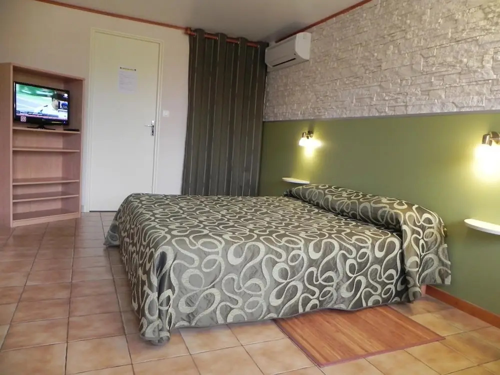 Voir la photo 4 — Hôtel les Pins