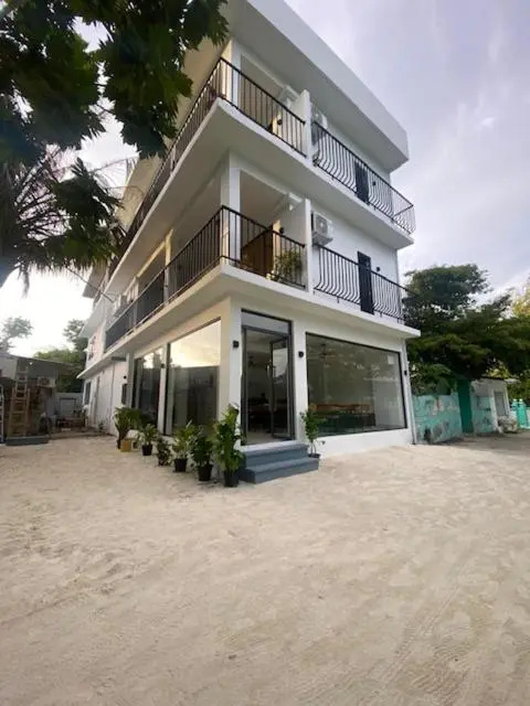 kunaa beach Inn — 2