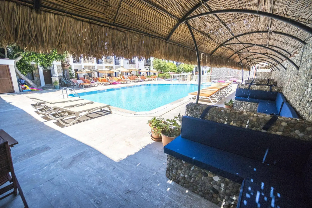 Hotel photo 12