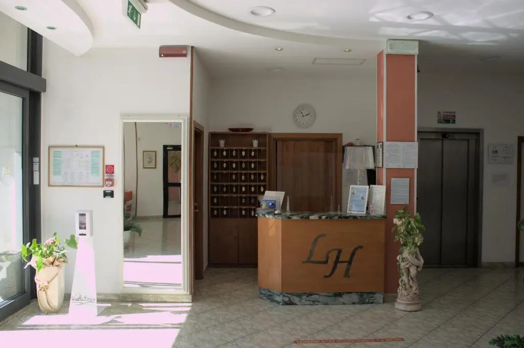 Hotel photo 2