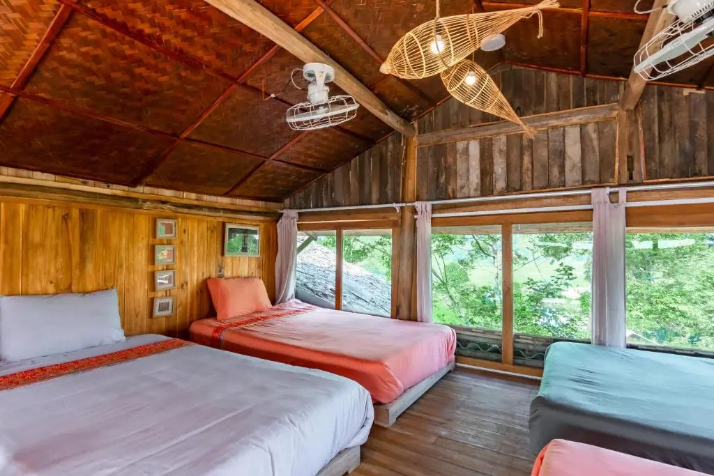 Bed in Dorm