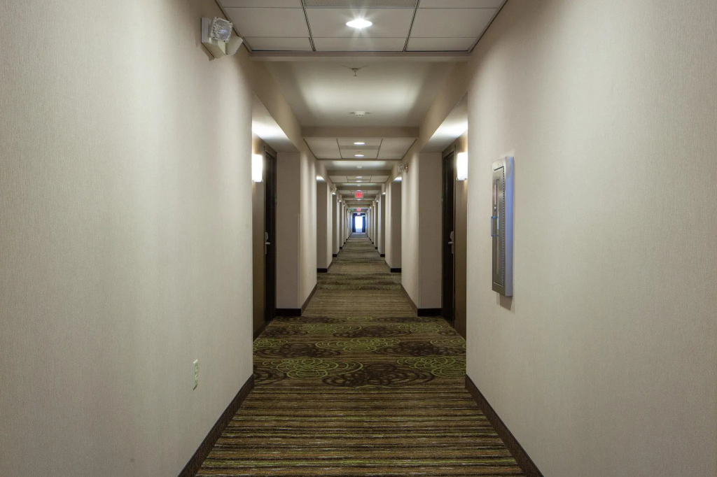 Holiday Inn Bloomington-Airport by IHG - фото 17