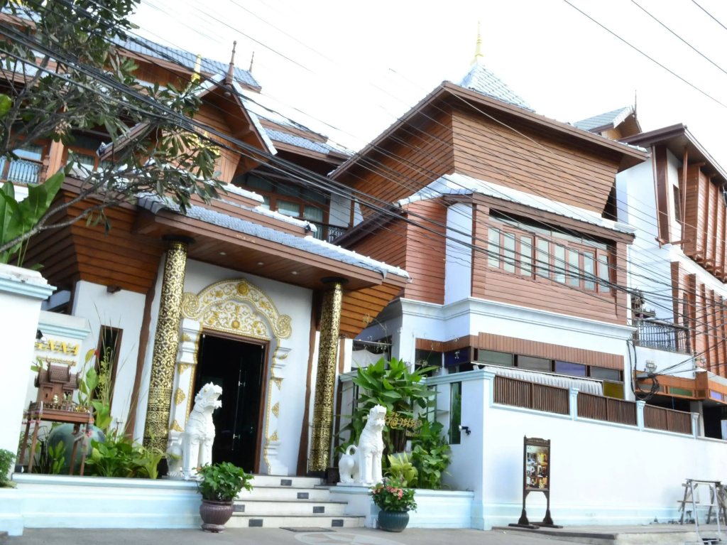 Sunday Villa Sirilanna Hotel