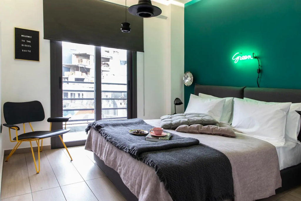 Standard Double room with balcony (full double bed)
