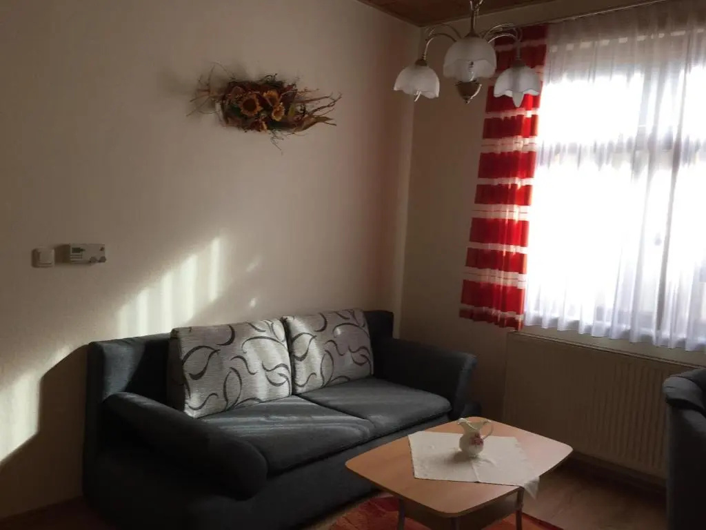 Pension & Ferienwohnungen Töpferstüb'l - Chambres